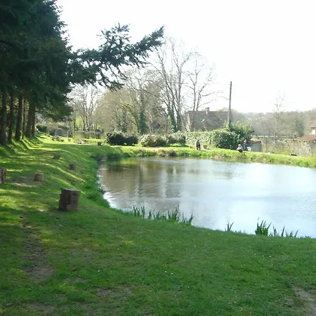 Holiday home Loge De La Saire