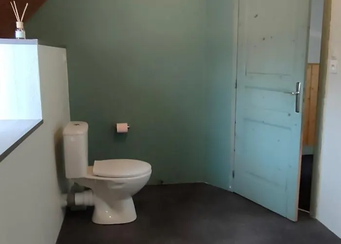 Loge De La Saire Hébergement de vacances *